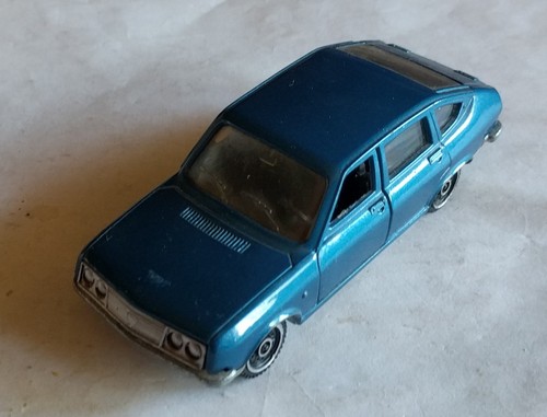 Politoys lancia beta 1800 - politoys,