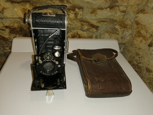 Ancien appareil photo - , à
