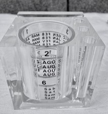 calendrier perpétuel porte