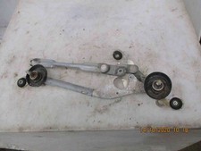 Mecanisme essuie-glace avant