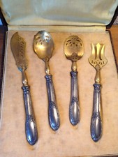 coffret 4 COUVERTS A DESSERT