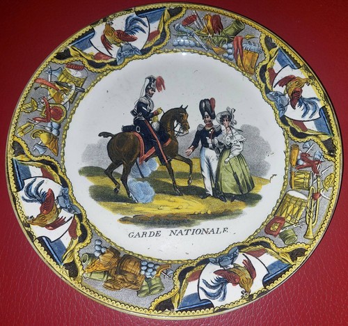 Assiette faience fine - de, creil