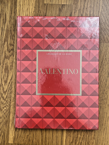 Livre valentino légendes - légendes, de