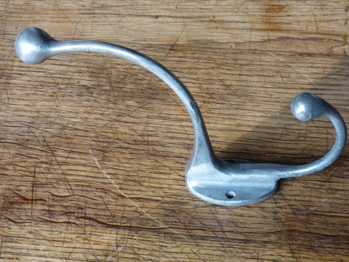 Patère porte manteau - patère,