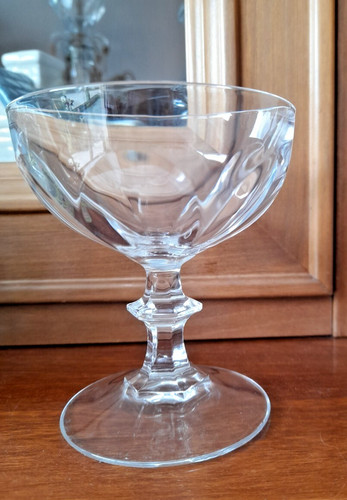 Cristal arques coupe a - coupe,