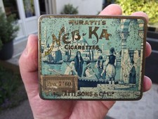 ancienne boîte en tôle à