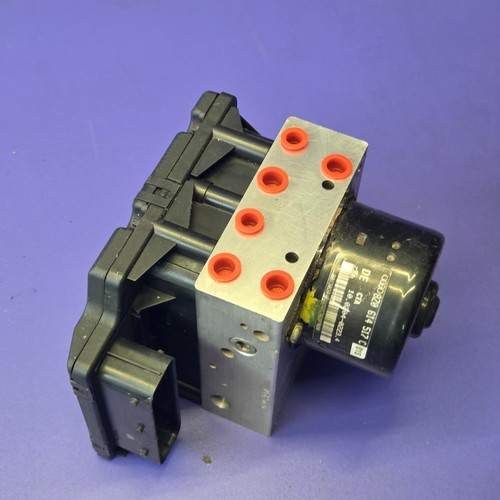 Pompe abs 8z0614517c - pompe,