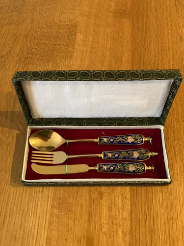 Set couverts dessert - de, à