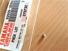 1 BILLE DE POMPE A HUILE