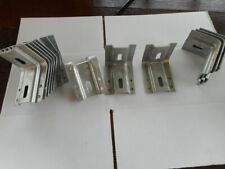 100 équerres de bardage haute résistance-80x60x60 mm