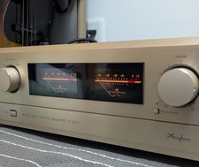 Accuphase E-305V Integrated Amplifier