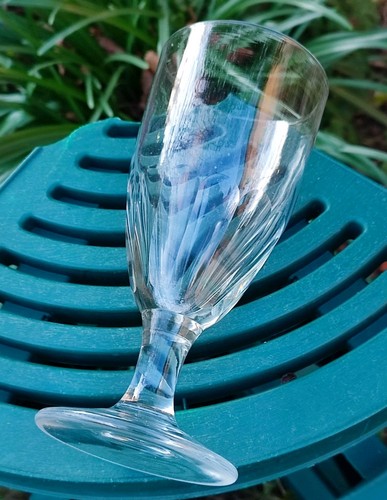 Ancien verre absinthe - À,