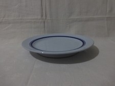 assiette haute sarreguemines couleur bleu à liseré