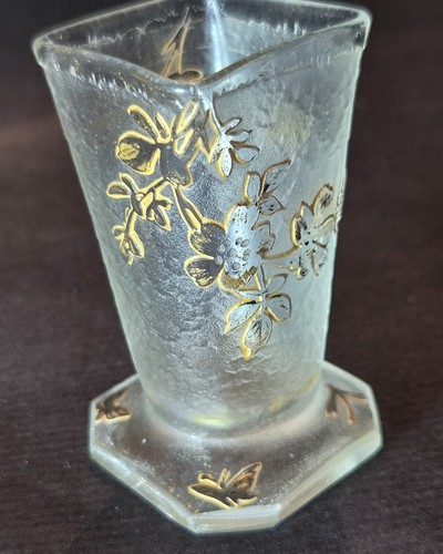 Petite verre autre - petite,