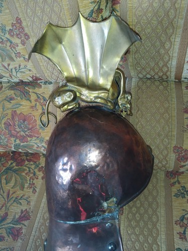 Casque fantastique ancien - fantastique, (ancien