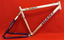 Cadre Giant ATX 870 Expert T49 Velo Vintage Alu VTT MTB Bicycle Frame 2000s