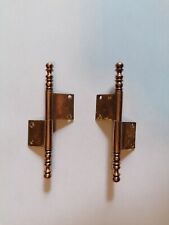 Paire de charnières /