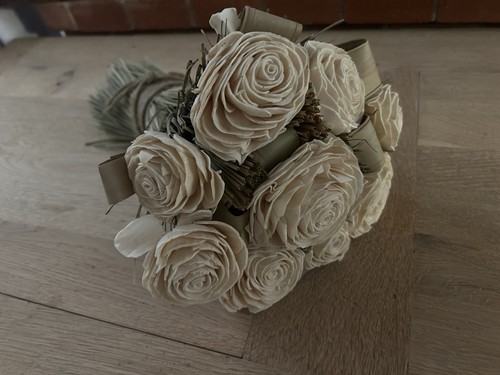 Bouquet roses artificielles