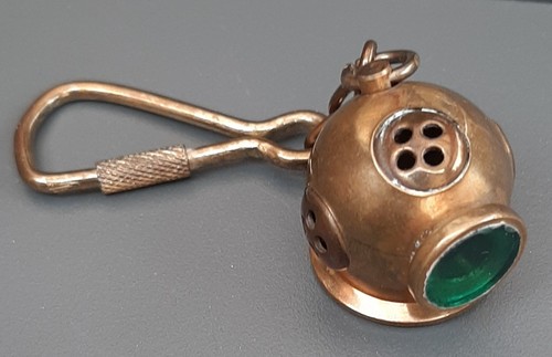 Porte clé casque scaphandrier - casque,