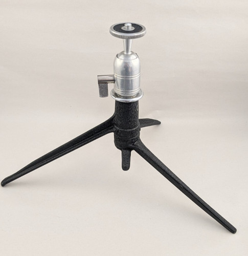 Trépied tripod table - tripod, de