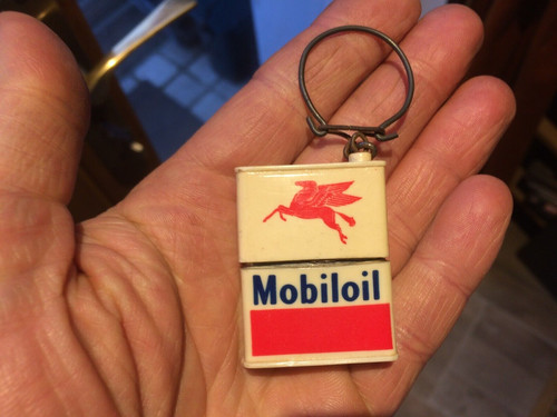Rare porte clef - rare,