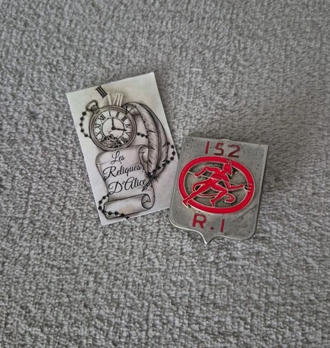 Insigne pin 152 - e, ri