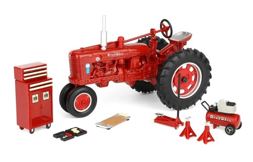 Ertl farmall super avec - farmall,