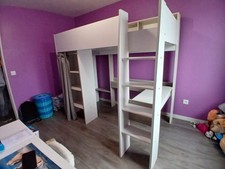 Lit mezzanine blanc avec