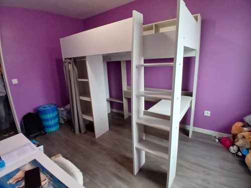 Lit mezzanine blanc avec