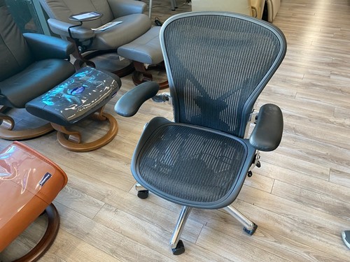 Herman miller aeron - herman, office