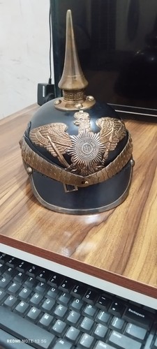 Ancien casque allemand
