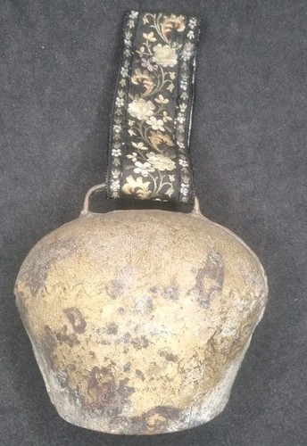 Ancienne cloche vache - ancienne,