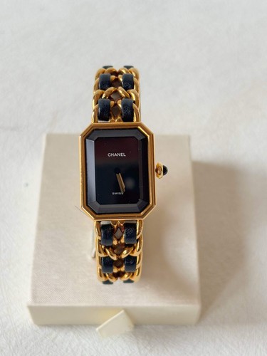 Chanel montre première - chanel,