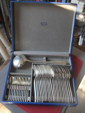 ++"528.1" MENAGERE 37 PIECES IN SILVER METAL GOLDSMITH "ERCUIS"