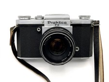 Praktica FX SLR analogique