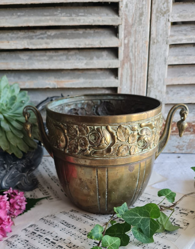 Ancienne jardiniere cache - jardiniere, pot