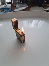 BRIQUET S.T. DUPONT PLAQUÉ OR