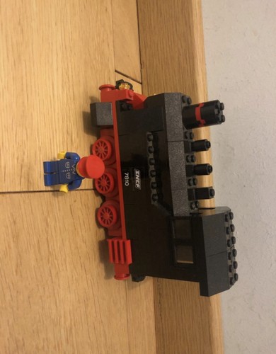 Lego train 7810 locomotive - lego,