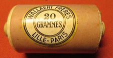 Antique white COTTON THREAD REEL "WALLAERT FRERES" - 20 gr ANTIQUE HABERDAS