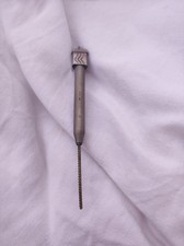 Porte Mine ? Porte Outil Ou