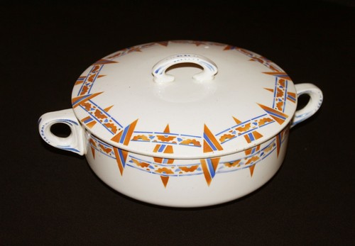 Ancienne soupière légumier