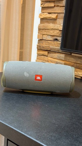 Jbl charge bluetooth speaker - jbl,