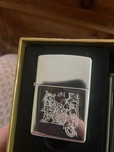 Coffret complet zippo - , chat