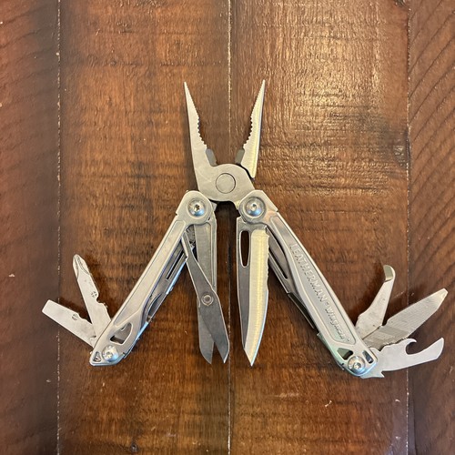 Leatherman wingman tools - 14,