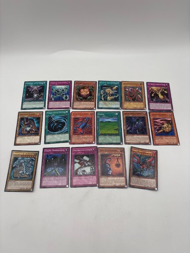 Lot cartes oh konami - yu-gi-oh,