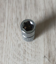 Douille torx femelle 1/4" métrique E10 clé à cliquet ou tournevis KRAFTWERK 10