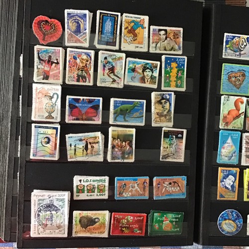 Lot 150 timbres oblitérés - de,