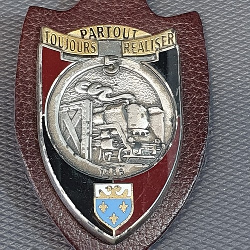Broche insigne pucelle - broche,