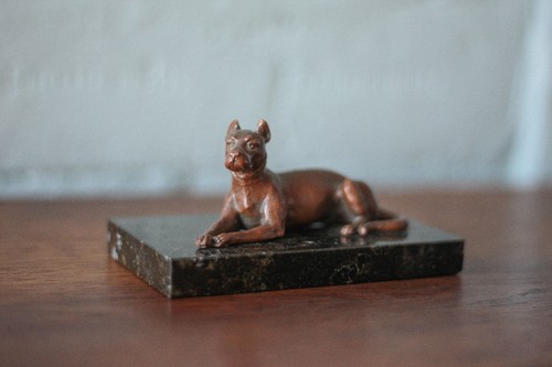 Statue vintage presse papier - statue, presse-papier