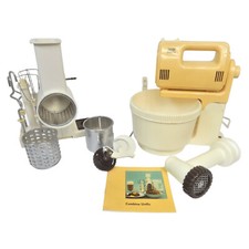 ROBOT MULTIFONCTIONS AKA